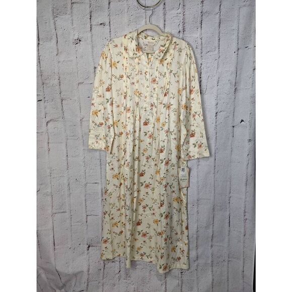 Barbizon Cream Satin Floral Nightgown House Dress Lace Trim sz L Large‎ NWT - Picture 1 of 9